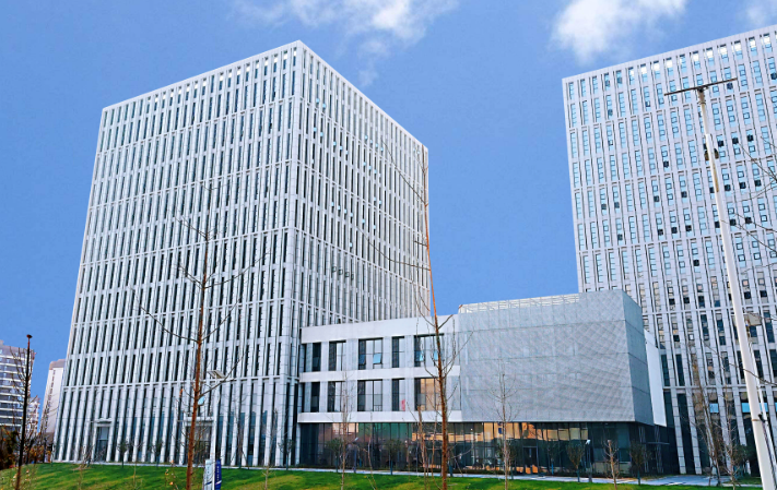 鸡血石粉料与建材填料的粒度配比方案设计及在工艺品辅料中的应用实践
